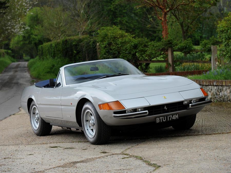  Ferrari 365 GTS/4 Daytona 1971 года  (UK) (фото 1 из 10)